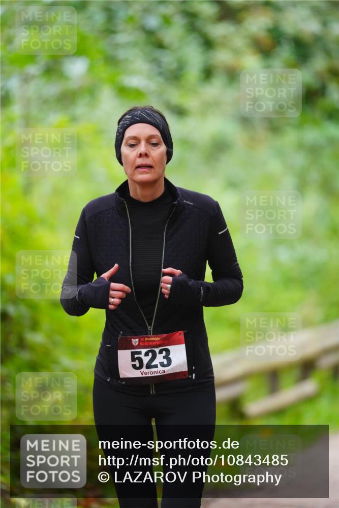 11.10.2026 - Bramfelder Halbmarathon 2026 LAZAROV Photography http://msf.ph/oto/10843485 11.10.2026 10:43:37 Laufen 35, 523 meine-sportfotos.de