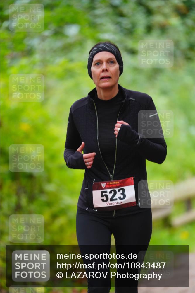 11.10.2026 - Bramfelder Halbmarathon 2026 LAZAROV Photography http://msf.ph/oto/10843487 11.10.2026 10:43:37 Laufen 30, 523 meine-sportfotos.de