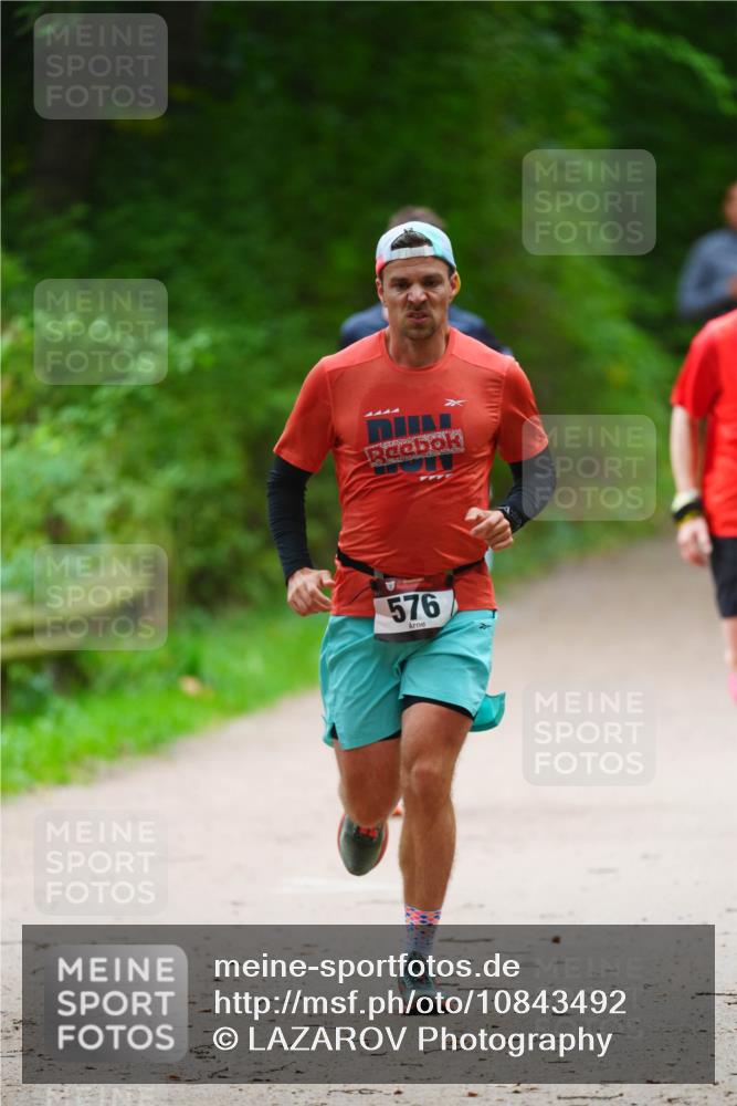 11.10.2026 - Bramfelder Halbmarathon 2026 LAZAROV Photography http://msf.ph/oto/10843492 11.10.2026 10:43:52 Laufen 576 meine-sportfotos.de