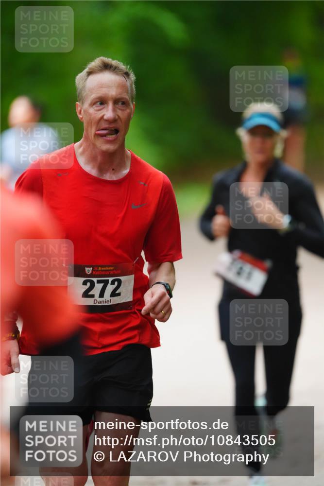 11.10.2026 - Bramfelder Halbmarathon 2026 LAZAROV Photography http://msf.ph/oto/10843505 11.10.2026 10:43:58 Laufen 35, 272 meine-sportfotos.de