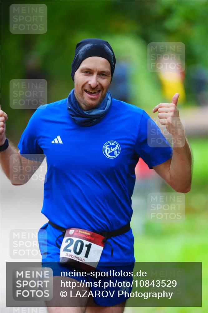 11.10.2026 - Bramfelder Halbmarathon 2026 LAZAROV Photography http://msf.ph/oto/10843529 11.10.2026 10:44:13 Laufen 201 meine-sportfotos.de
