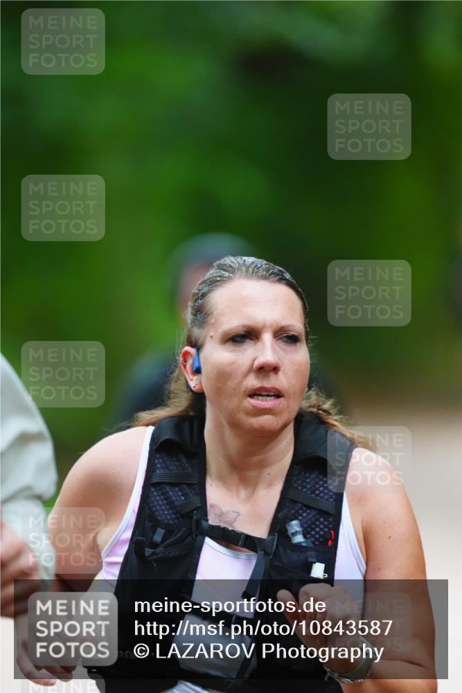 11.10.2026 - Bramfelder Halbmarathon 2026 LAZAROV Photography http://msf.ph/oto/10843587 11.10.2026 10:47:05 Laufen  meine-sportfotos.de