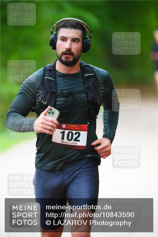 11.10.2026 - Bramfelder Halbmarathon 2026 LAZAROV Photography http://msf.ph/oto/10843590 11.10.2026 10:47:07 Laufen 35, 102 meine-sportfotos.de
