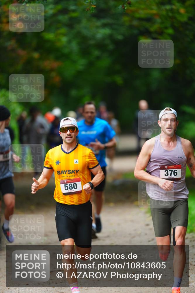 11.10.2026 - Bramfelder Halbmarathon 2026 LAZAROV Photography http://msf.ph/oto/10843605 11.10.2026 10:47:31 Laufen 376, 580 meine-sportfotos.de