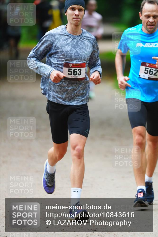 11.10.2026 - Bramfelder Halbmarathon 2026 LAZAROV Photography http://msf.ph/oto/10843616 11.10.2026 10:47:36 Laufen 35, 563, 562 meine-sportfotos.de