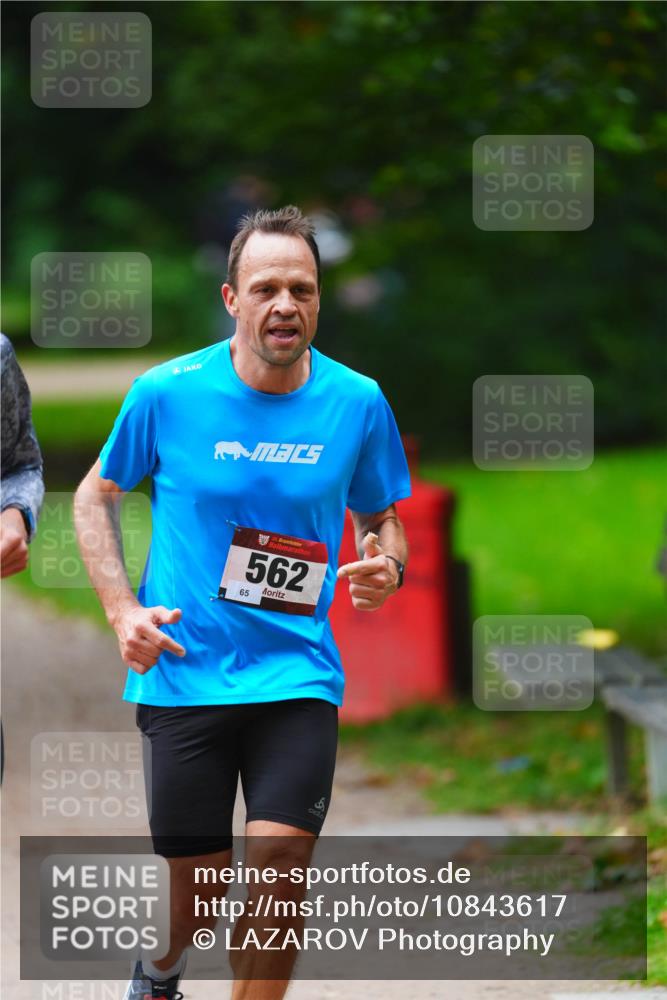 11.10.2026 - Bramfelder Halbmarathon 2026 LAZAROV Photography http://msf.ph/oto/10843617 11.10.2026 10:47:37 Laufen 35, 562, 65 meine-sportfotos.de