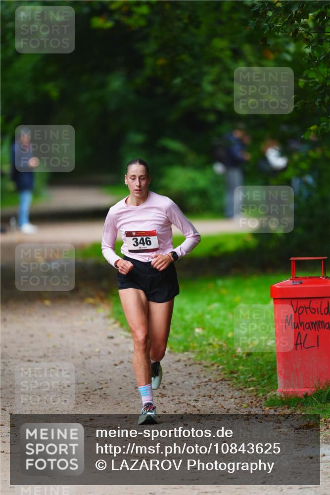 11.10.2026 - Bramfelder Halbmarathon 2026 LAZAROV Photography http://msf.ph/oto/10843625 11.10.2026 10:47:40 Laufen 346 meine-sportfotos.de