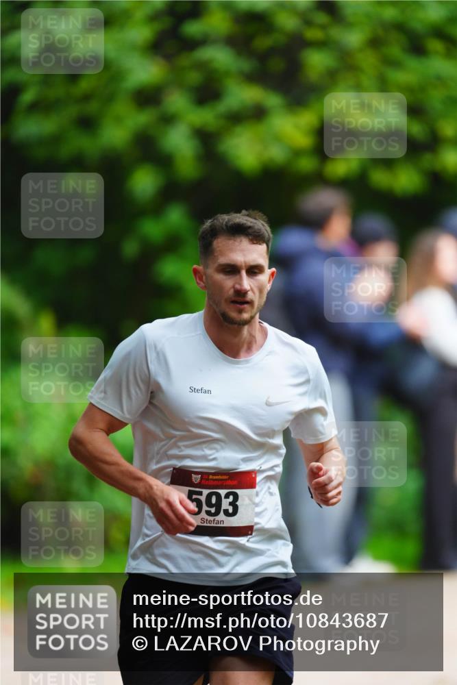 11.10.2026 - Bramfelder Halbmarathon 2026 LAZAROV Photography http://msf.ph/oto/10843687 11.10.2026 10:49:07 Laufen 593 meine-sportfotos.de