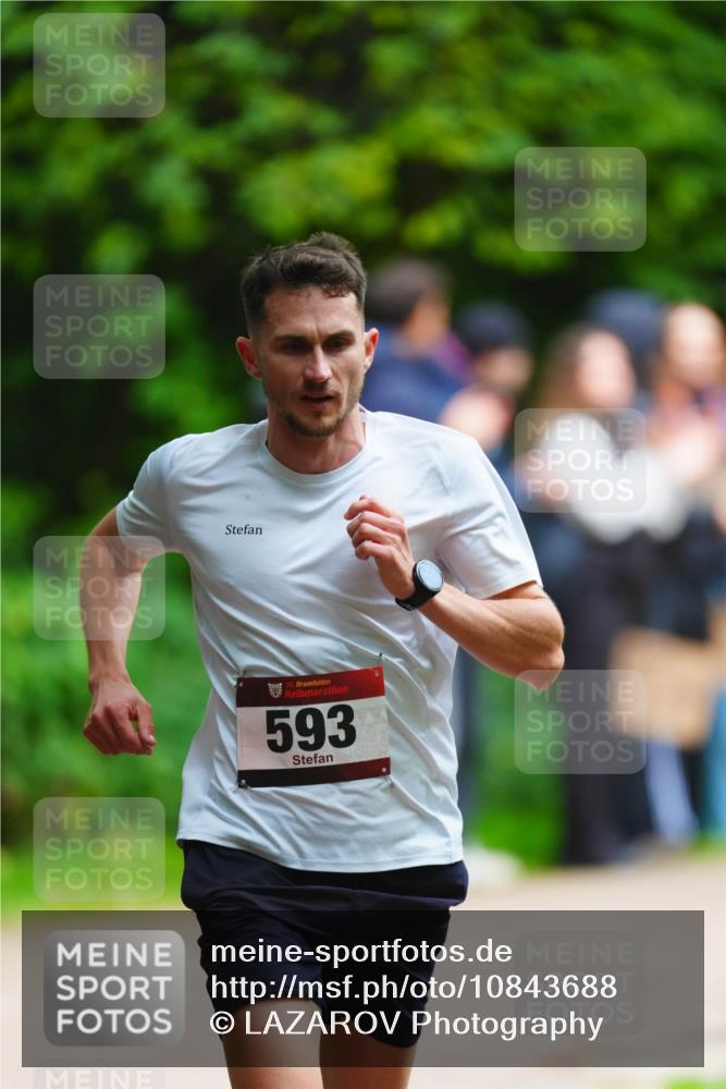 11.10.2026 - Bramfelder Halbmarathon 2026 LAZAROV Photography http://msf.ph/oto/10843688 11.10.2026 10:49:07 Laufen 35, 593 meine-sportfotos.de
