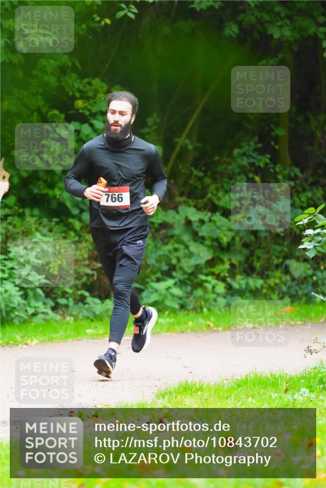 11.10.2026 - Bramfelder Halbmarathon 2026 LAZAROV Photography http://msf.ph/oto/10843702 11.10.2026 10:49:23 Laufen 766 meine-sportfotos.de