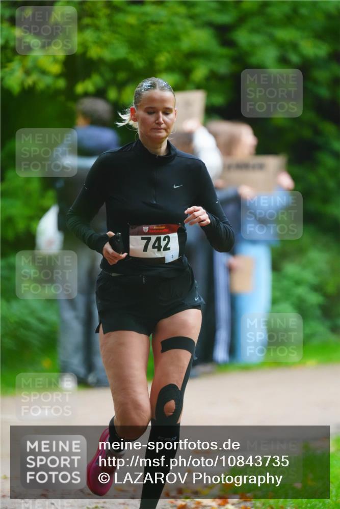 11.10.2026 - Bramfelder Halbmarathon 2026 LAZAROV Photography http://msf.ph/oto/10843735 11.10.2026 10:50:01 Laufen 742, 3 meine-sportfotos.de