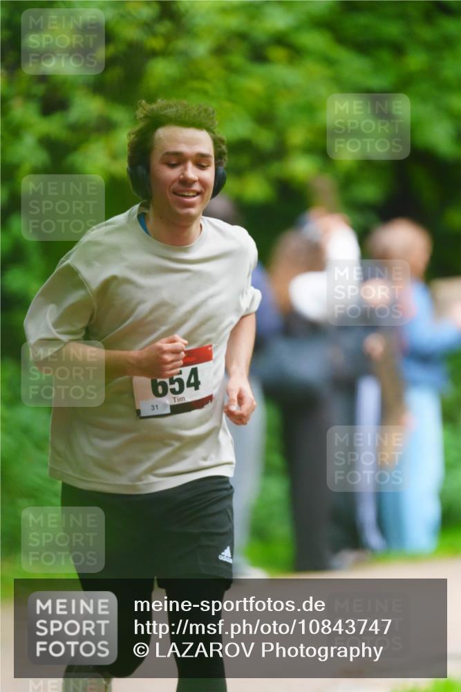 11.10.2026 - Bramfelder Halbmarathon 2026 LAZAROV Photography http://msf.ph/oto/10843747 11.10.2026 10:50:08 Laufen 31, 654 meine-sportfotos.de