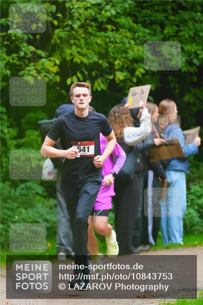 11.10.2026 - Bramfelder Halbmarathon 2026 LAZAROV Photography http://msf.ph/oto/10843753 11.10.2026 10:50:47 Laufen 41 meine-sportfotos.de