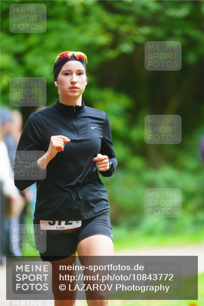 11.10.2026 - Bramfelder Halbmarathon 2026 LAZAROV Photography http://msf.ph/oto/10843772 11.10.2026 10:50:54 Laufen  meine-sportfotos.de
