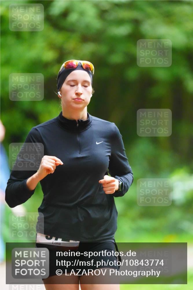 11.10.2026 - Bramfelder Halbmarathon 2026 LAZAROV Photography http://msf.ph/oto/10843774 11.10.2026 10:50:55 Laufen  meine-sportfotos.de