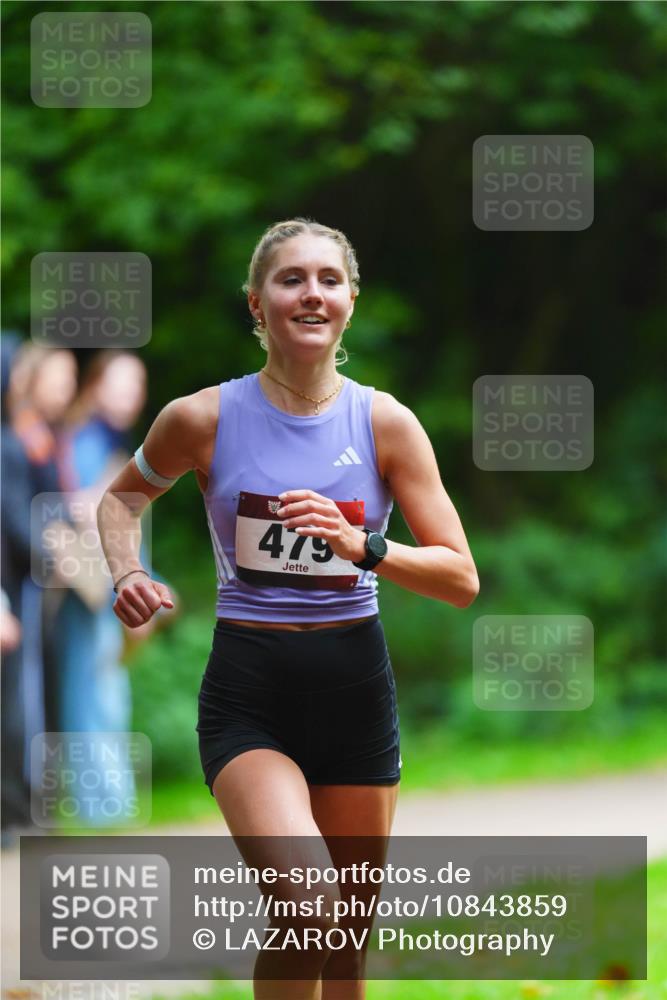 11.10.2026 - Bramfelder Halbmarathon 2026 LAZAROV Photography http://msf.ph/oto/10843859 11.10.2026 10:52:38 Laufen 479 meine-sportfotos.de