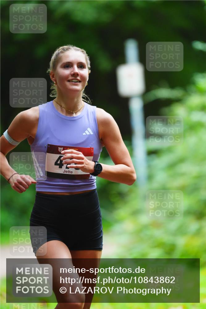11.10.2026 - Bramfelder Halbmarathon 2026 LAZAROV Photography http://msf.ph/oto/10843862 11.10.2026 10:52:38 Laufen 42 meine-sportfotos.de