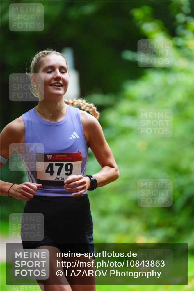 11.10.2026 - Bramfelder Halbmarathon 2026 LAZAROV Photography http://msf.ph/oto/10843863 11.10.2026 10:52:38 Laufen 35, 479 meine-sportfotos.de