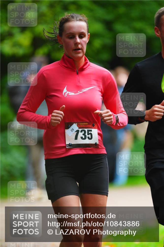 11.10.2026 - Bramfelder Halbmarathon 2026 LAZAROV Photography http://msf.ph/oto/10843886 11.10.2026 10:52:52 Laufen 29, 35, 735 meine-sportfotos.de