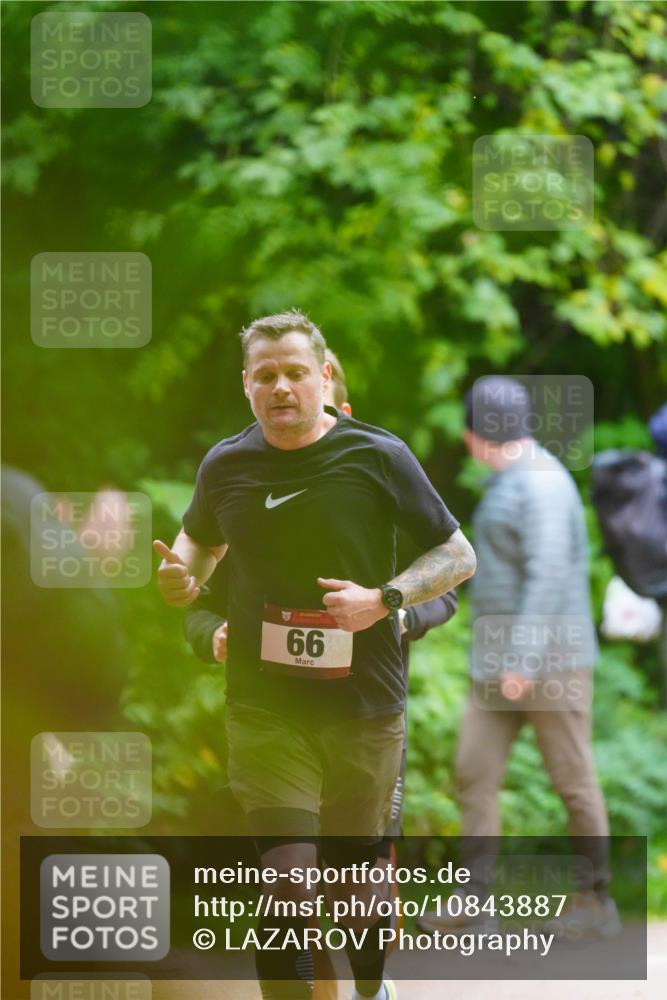 11.10.2026 - Bramfelder Halbmarathon 2026 LAZAROV Photography http://msf.ph/oto/10843887 11.10.2026 10:52:53 Laufen 66 meine-sportfotos.de