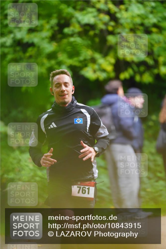 11.10.2026 - Bramfelder Halbmarathon 2026 LAZAROV Photography http://msf.ph/oto/10843915 11.10.2026 10:53:39 Laufen 761 meine-sportfotos.de