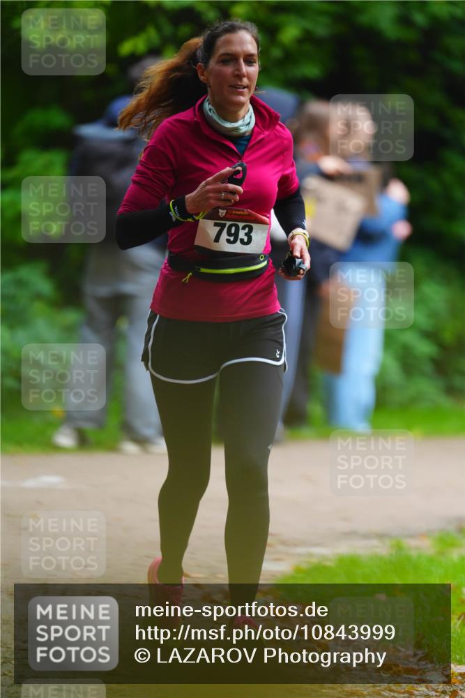 11.10.2026 - Bramfelder Halbmarathon 2026 LAZAROV Photography http://msf.ph/oto/10843999 11.10.2026 10:55:09 Laufen 793 meine-sportfotos.de