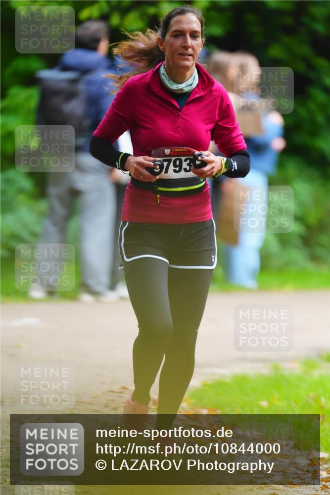 11.10.2026 - Bramfelder Halbmarathon 2026 LAZAROV Photography http://msf.ph/oto/10844000 11.10.2026 10:55:10 Laufen 5793 meine-sportfotos.de