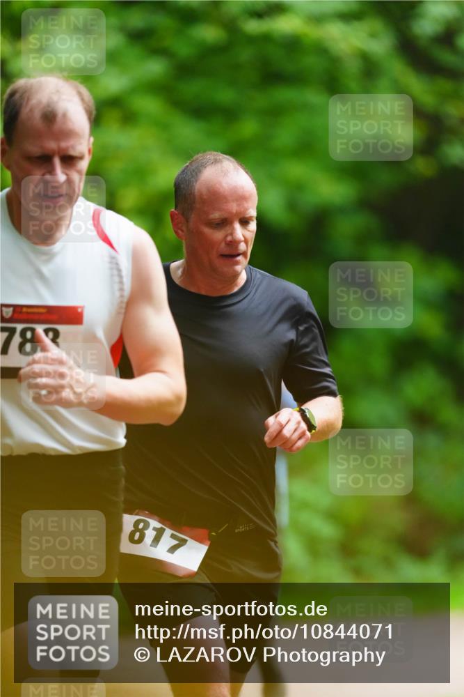 11.10.2026 - Bramfelder Halbmarathon 2026 LAZAROV Photography http://msf.ph/oto/10844071 11.10.2026 10:56:18 Laufen 783, 817 meine-sportfotos.de