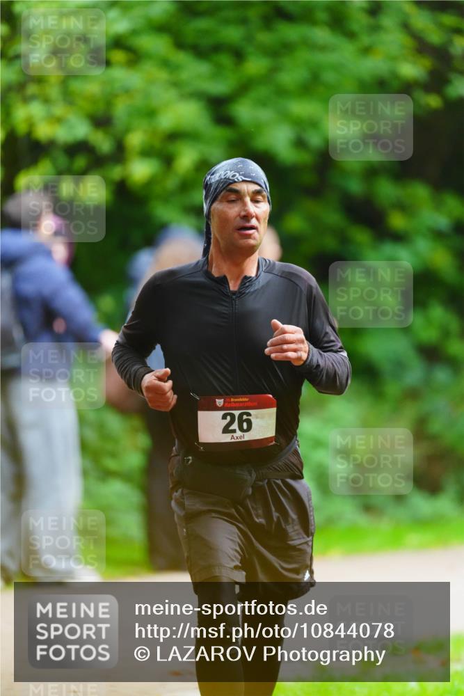 11.10.2026 - Bramfelder Halbmarathon 2026 LAZAROV Photography http://msf.ph/oto/10844078 11.10.2026 10:56:22 Laufen 35, 26 meine-sportfotos.de