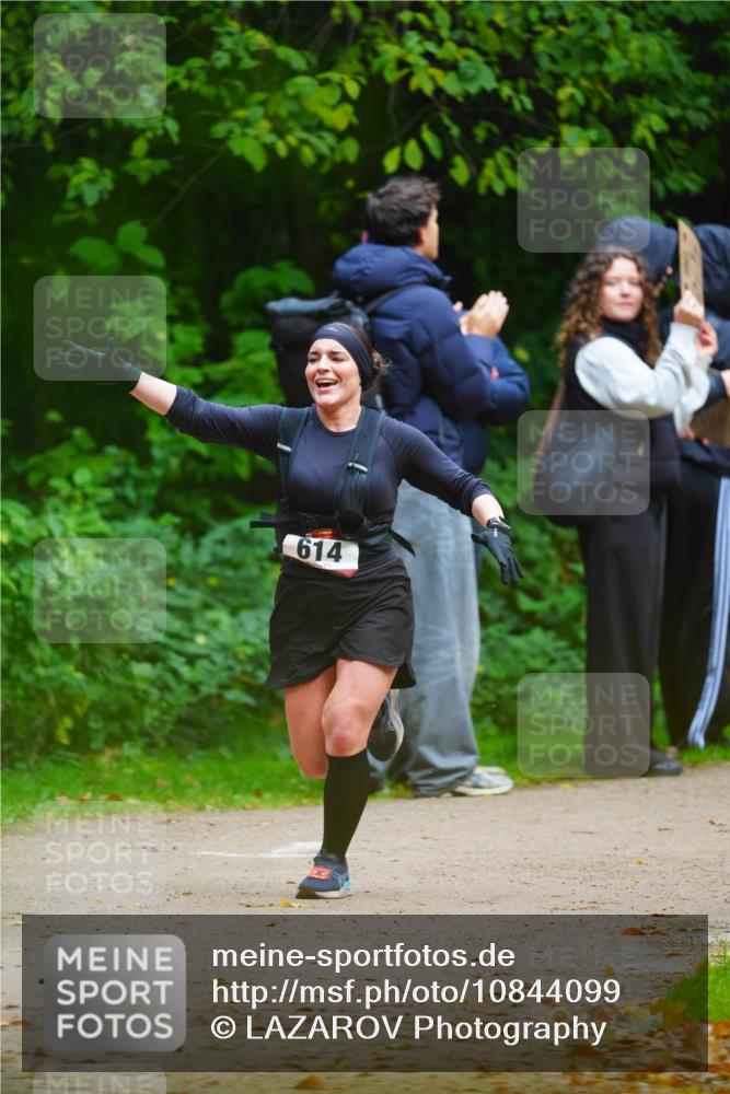 11.10.2026 - Bramfelder Halbmarathon 2026 LAZAROV Photography http://msf.ph/oto/10844099 11.10.2026 10:56:35 Laufen 614 meine-sportfotos.de