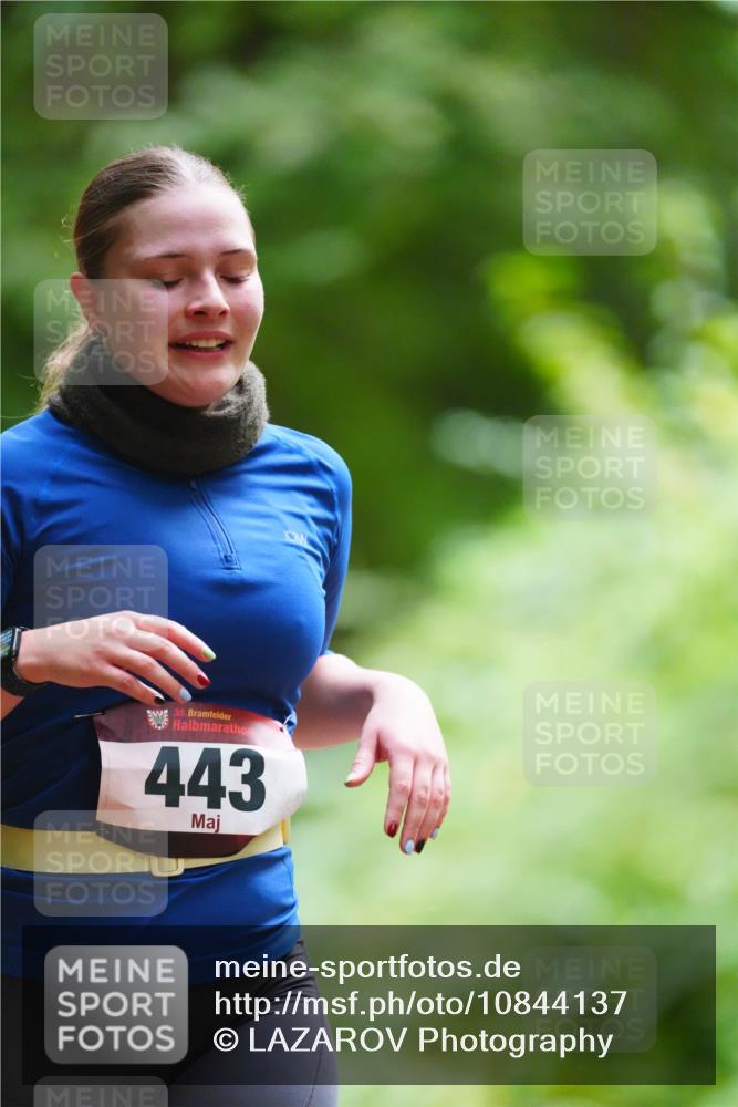 11.10.2026 - Bramfelder Halbmarathon 2026 LAZAROV Photography http://msf.ph/oto/10844137 11.10.2026 10:56:58 Laufen 35, 443 meine-sportfotos.de