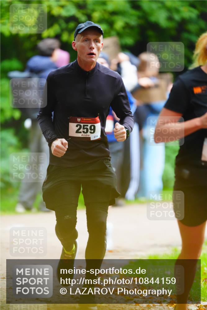 11.10.2026 - Bramfelder Halbmarathon 2026 LAZAROV Photography http://msf.ph/oto/10844159 11.10.2026 10:57:10 Laufen 259, 274 meine-sportfotos.de