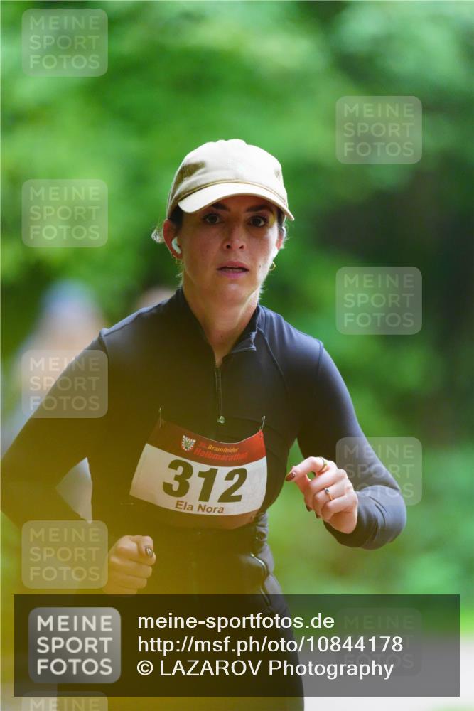 11.10.2026 - Bramfelder Halbmarathon 2026 LAZAROV Photography http://msf.ph/oto/10844178 11.10.2026 10:57:22 Laufen 35, 312 meine-sportfotos.de