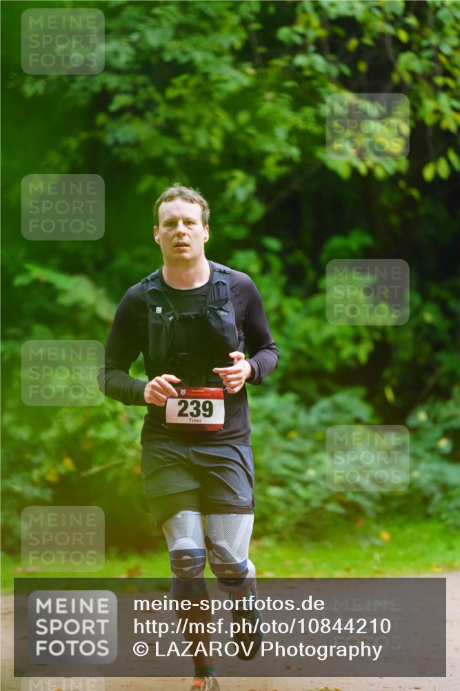 11.10.2026 - Bramfelder Halbmarathon 2026 LAZAROV Photography http://msf.ph/oto/10844210 11.10.2026 10:57:59 Laufen 239 meine-sportfotos.de