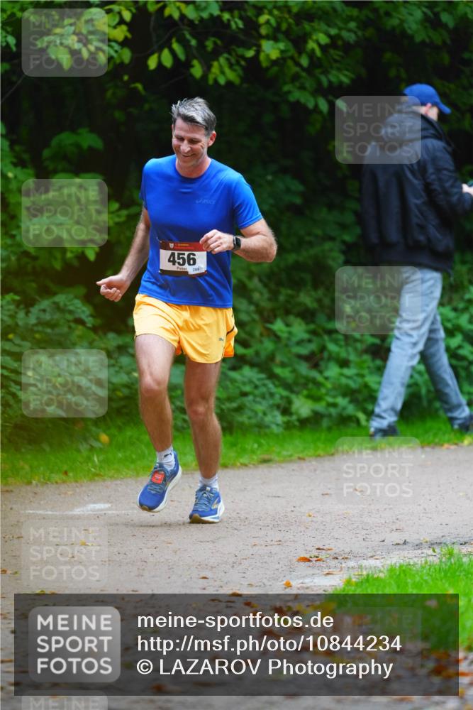 11.10.2026 - Bramfelder Halbmarathon 2026 LAZAROV Photography http://msf.ph/oto/10844234 11.10.2026 10:58:13 Laufen 6920, 456, 288 meine-sportfotos.de