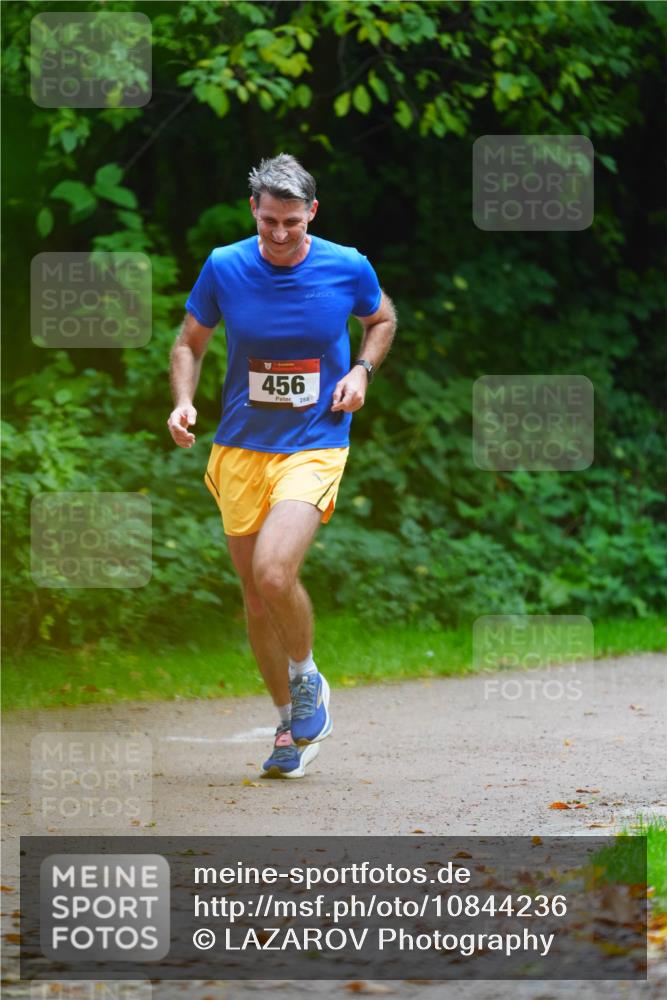 11.10.2026 - Bramfelder Halbmarathon 2026 LAZAROV Photography http://msf.ph/oto/10844236 11.10.2026 10:58:14 Laufen 456, 288 meine-sportfotos.de