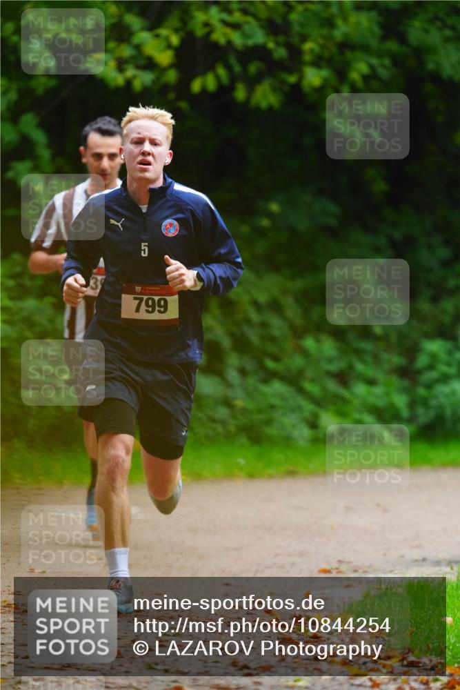 11.10.2026 - Bramfelder Halbmarathon 2026 LAZAROV Photography http://msf.ph/oto/10844254 11.10.2026 10:58:28 Laufen 799 meine-sportfotos.de