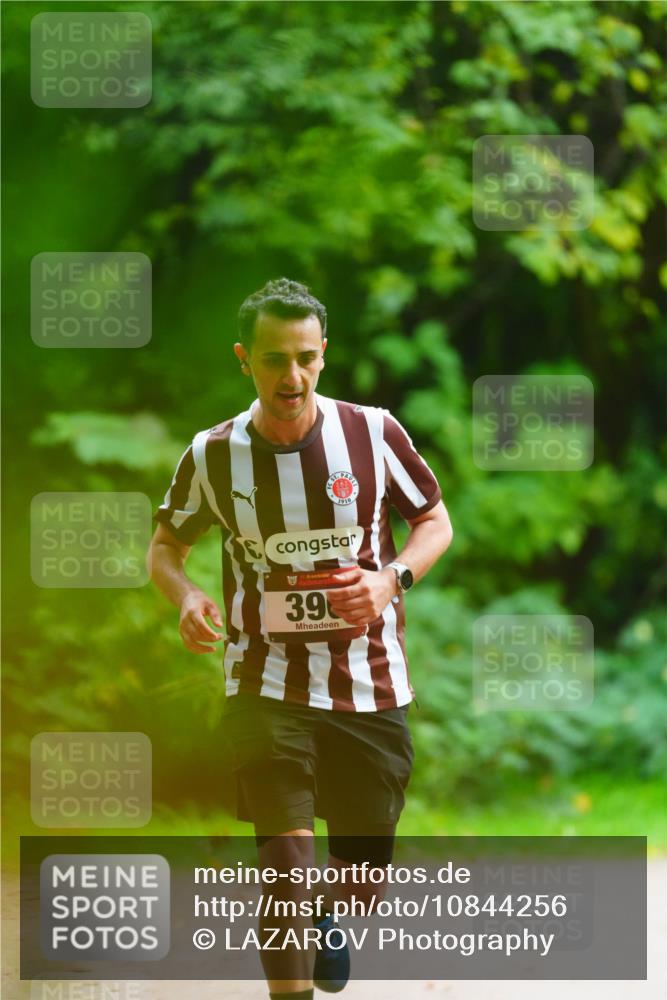 11.10.2026 - Bramfelder Halbmarathon 2026 LAZAROV Photography http://msf.ph/oto/10844256 11.10.2026 10:58:31 Laufen 1910, 35, 39 meine-sportfotos.de