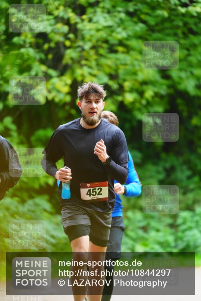 11.10.2026 - Bramfelder Halbmarathon 2026 LAZAROV Photography http://msf.ph/oto/10844297 11.10.2026 10:59:00 Laufen 452 meine-sportfotos.de
