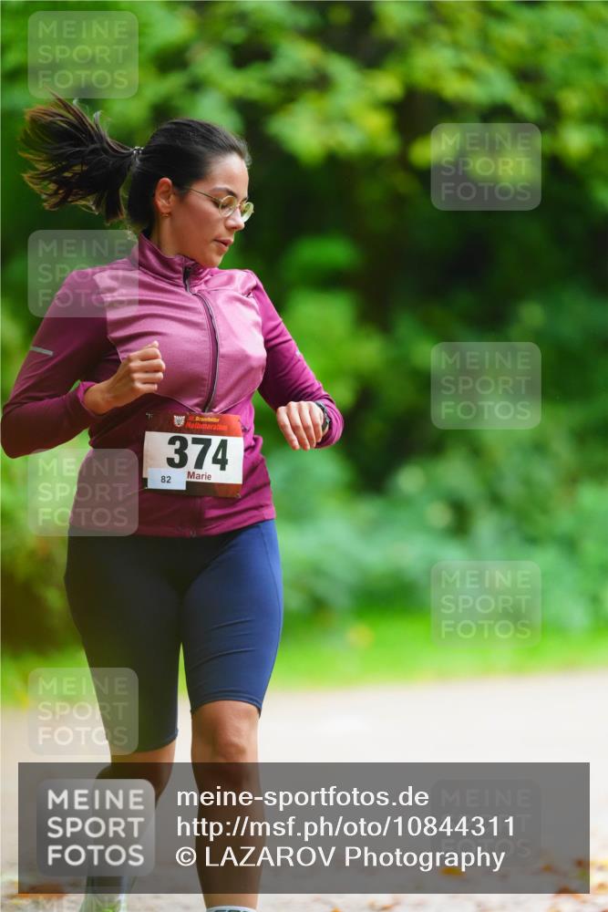 11.10.2026 - Bramfelder Halbmarathon 2026 LAZAROV Photography http://msf.ph/oto/10844311 11.10.2026 10:59:10 Laufen 35, 374, 82 meine-sportfotos.de