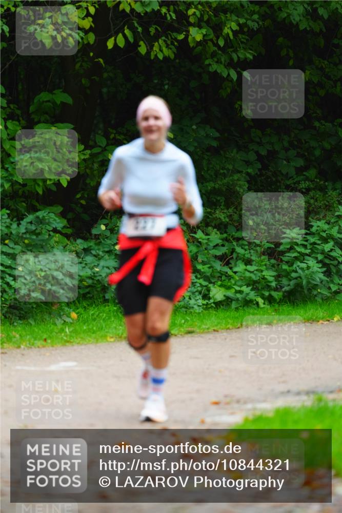 11.10.2026 - Bramfelder Halbmarathon 2026 LAZAROV Photography http://msf.ph/oto/10844321 11.10.2026 10:59:15 Laufen 227 meine-sportfotos.de