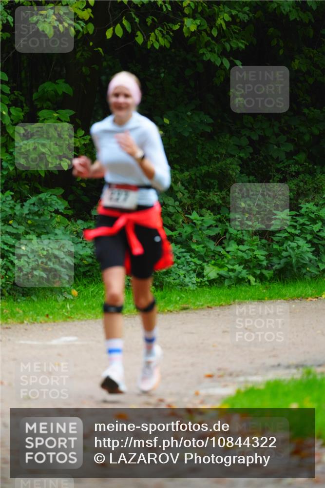 11.10.2026 - Bramfelder Halbmarathon 2026 LAZAROV Photography http://msf.ph/oto/10844322 11.10.2026 10:59:15 Laufen  meine-sportfotos.de