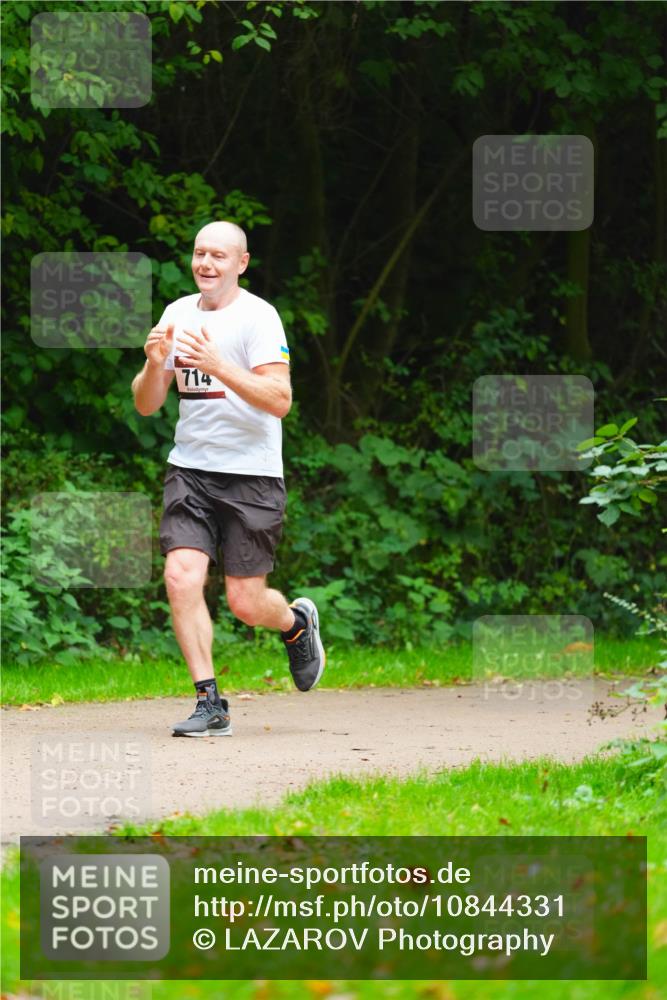 11.10.2026 - Bramfelder Halbmarathon 2026 LAZAROV Photography http://msf.ph/oto/10844331 11.10.2026 10:59:19 Laufen 714 meine-sportfotos.de