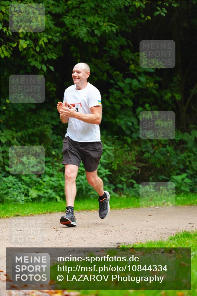 11.10.2026 - Bramfelder Halbmarathon 2026 LAZAROV Photography http://msf.ph/oto/10844334 11.10.2026 10:59:20 Laufen  meine-sportfotos.de