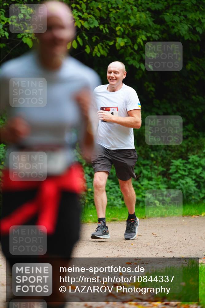 11.10.2026 - Bramfelder Halbmarathon 2026 LAZAROV Photography http://msf.ph/oto/10844337 11.10.2026 10:59:21 Laufen  meine-sportfotos.de
