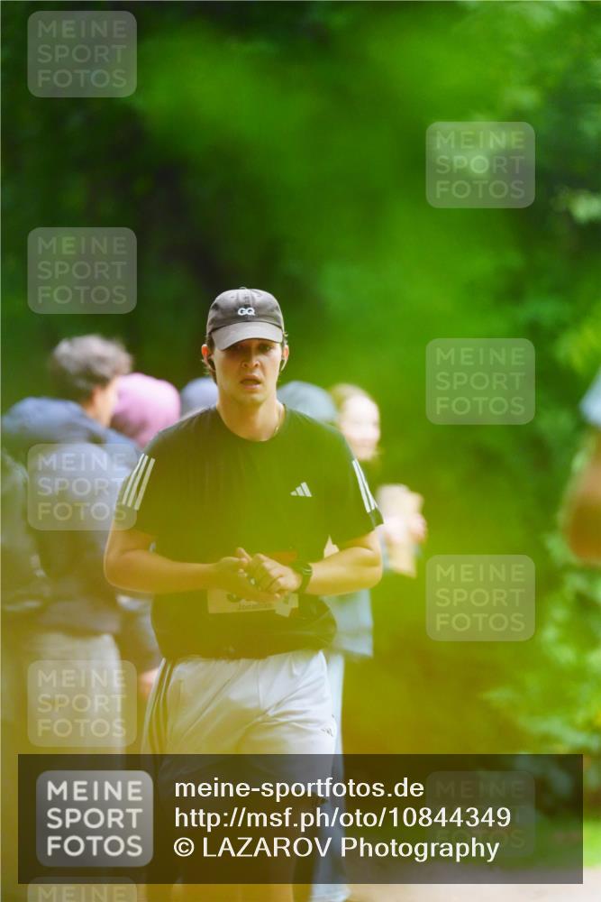 11.10.2026 - Bramfelder Halbmarathon 2026 LAZAROV Photography http://msf.ph/oto/10844349 11.10.2026 10:59:28 Laufen  meine-sportfotos.de