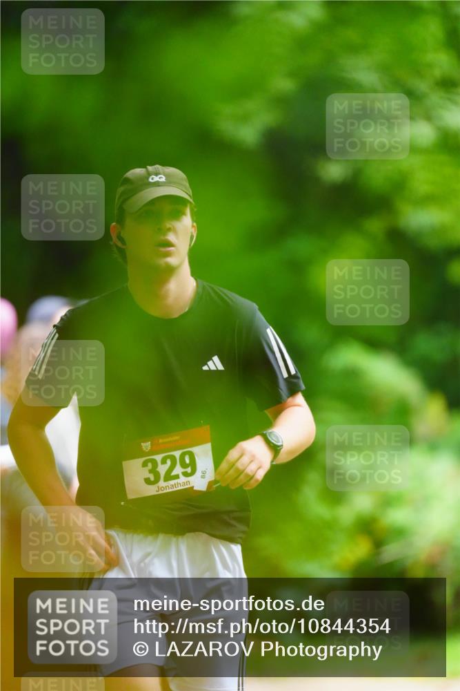 11.10.2026 - Bramfelder Halbmarathon 2026 LAZAROV Photography http://msf.ph/oto/10844354 11.10.2026 10:59:29 Laufen 329 meine-sportfotos.de