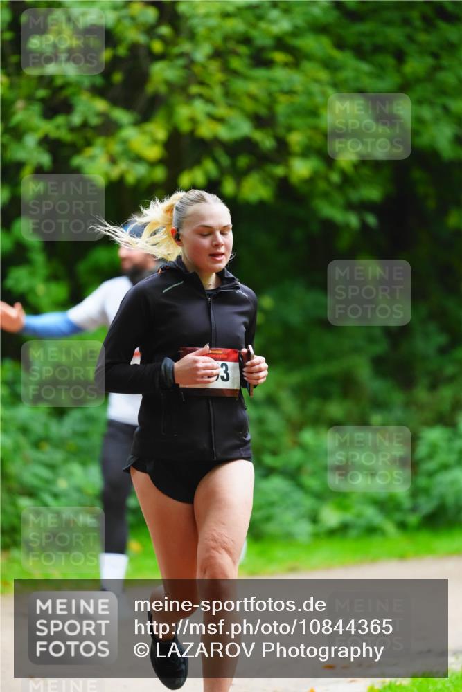 11.10.2026 - Bramfelder Halbmarathon 2026 LAZAROV Photography http://msf.ph/oto/10844365 11.10.2026 10:59:41 Laufen 3 meine-sportfotos.de