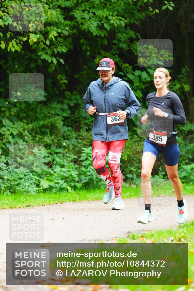 11.10.2026 - Bramfelder Halbmarathon 2026 LAZAROV Photography http://msf.ph/oto/10844372 11.10.2026 10:59:45 Laufen 362, 385 meine-sportfotos.de