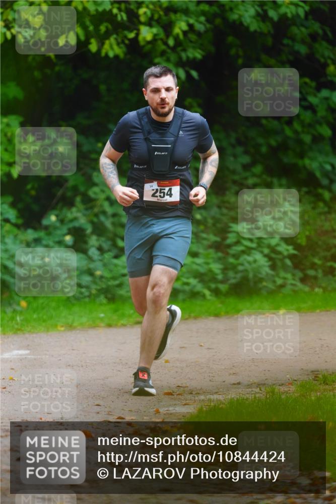 11.10.2026 - Bramfelder Halbmarathon 2026 LAZAROV Photography http://msf.ph/oto/10844424 11.10.2026 11:00:25 Laufen 254 meine-sportfotos.de